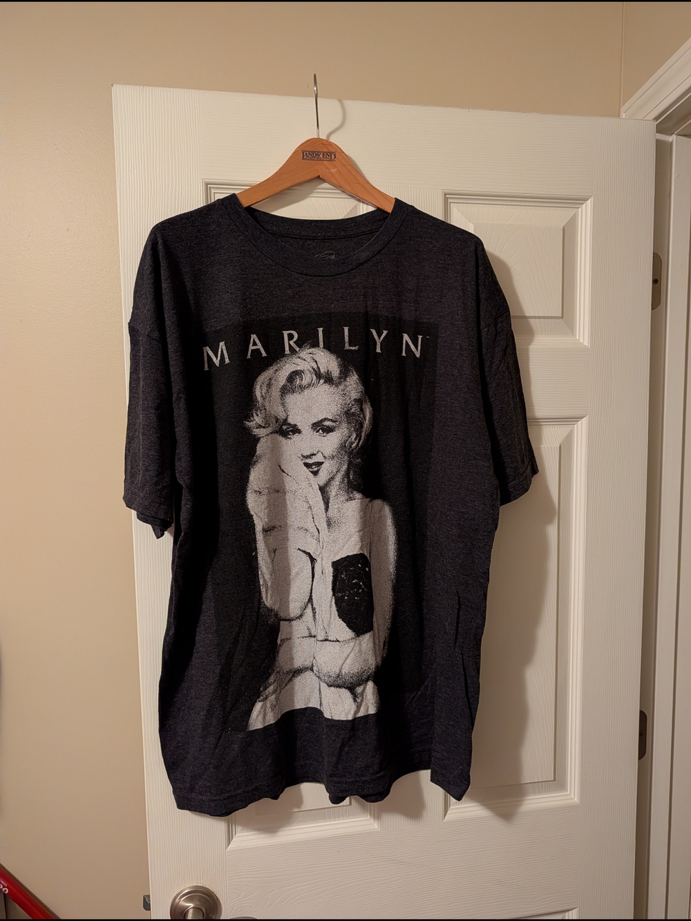 Marilyn Graphic Tee - Charcoal Women's Size XLT - Tall